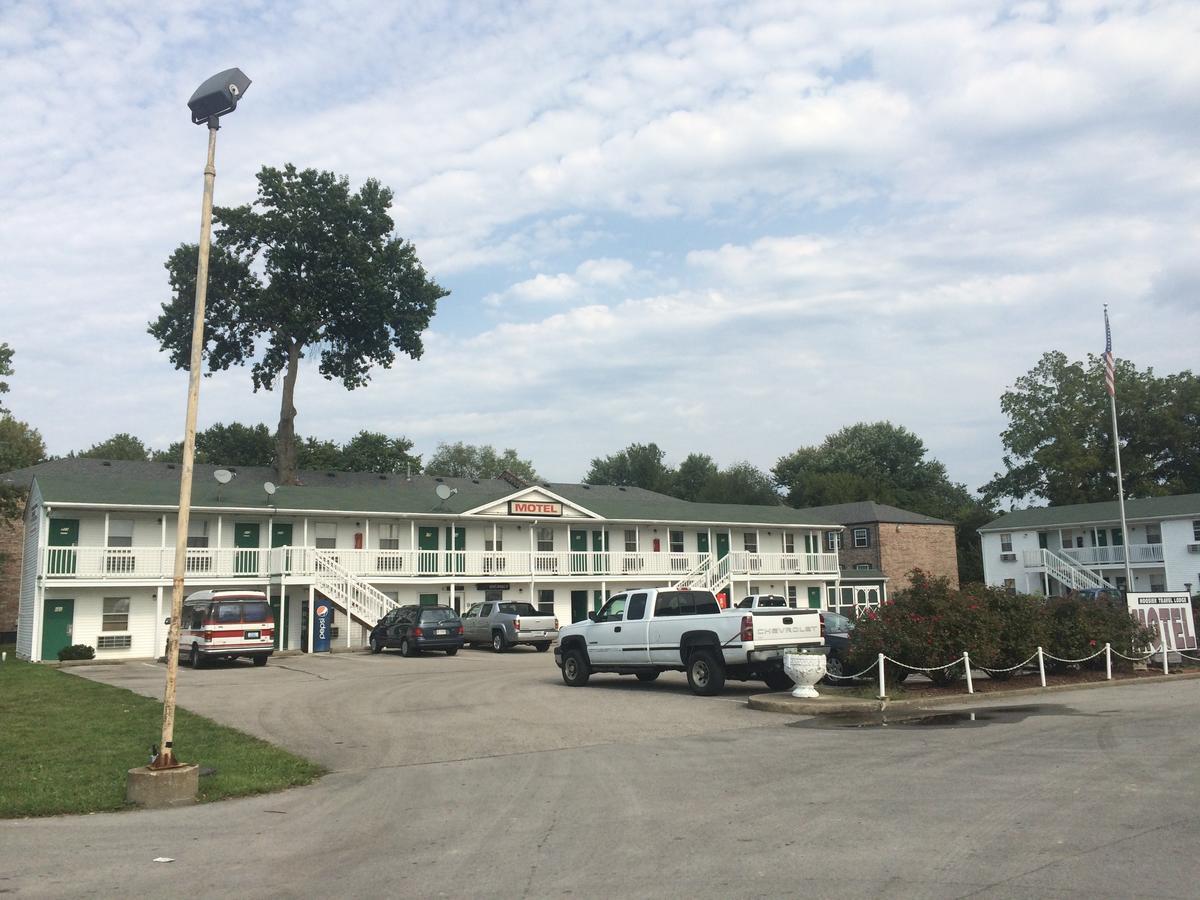 Hoosier Travel Lodge Jeffersonville Esterno foto